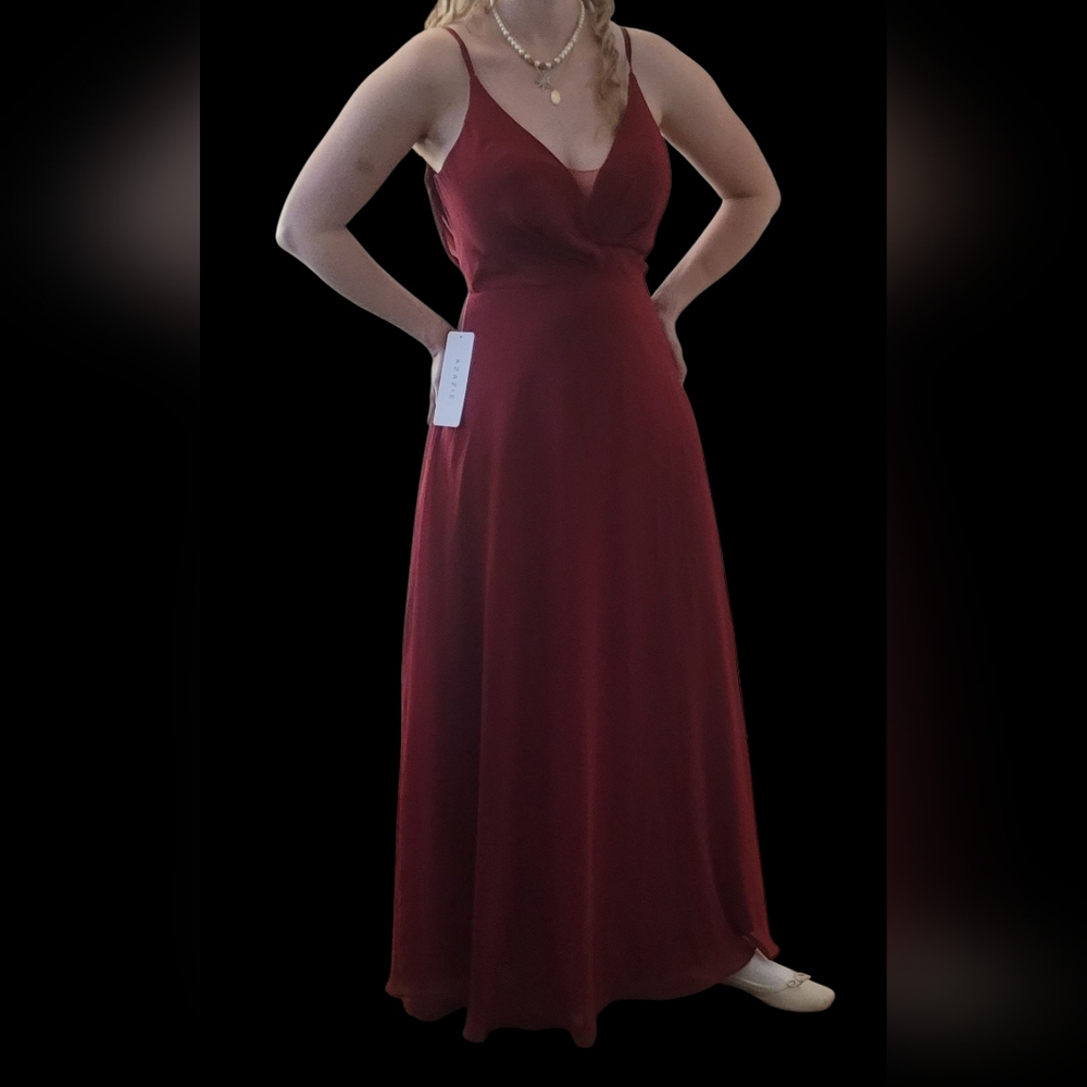 New With Tags Azazie Rina Dress in Burgundy - Custom Sized (See Descriptipn) - Picture 4 of 6